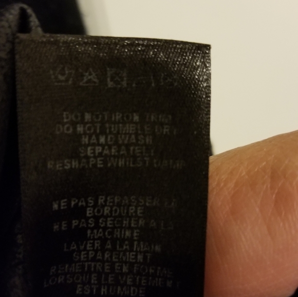 Asos black dress with a golden zipper on the front - Picture 4 of 5